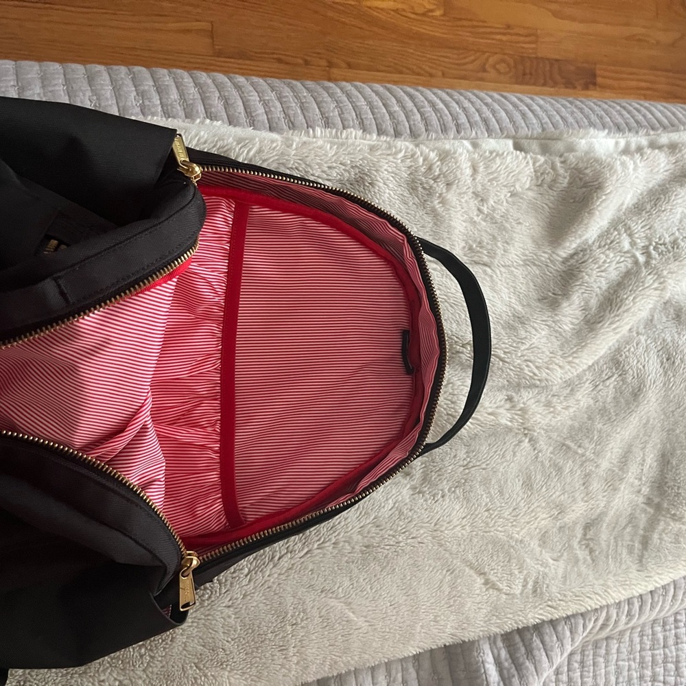 SOLD - Picture 4 of 4